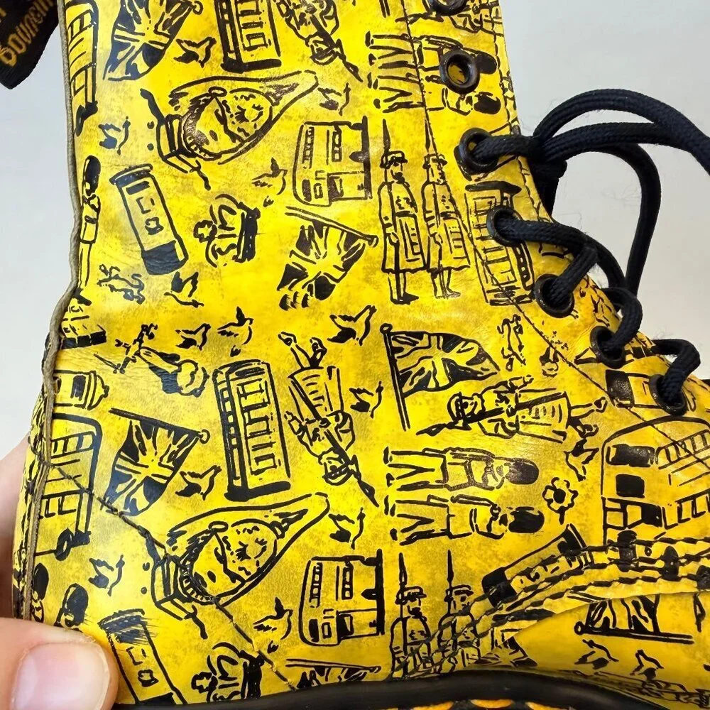 Dr. Martens 1460 London Icons Yellow Print Boots Women’s Size 6 (UK 4) Rare Vint - Picture 6 of 11